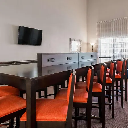 Hawthorn Suites Las Vegas-2