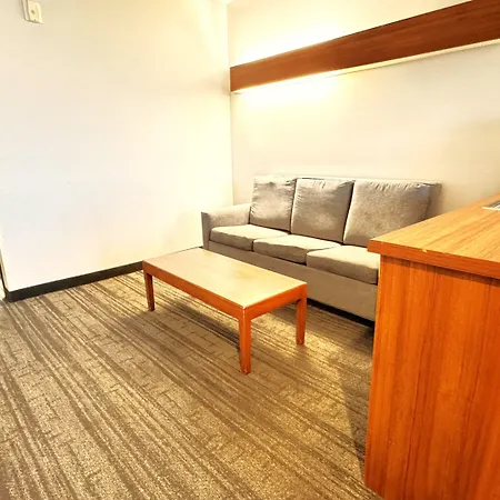 Baymont By Wyndham Las Vegas South Strip-2